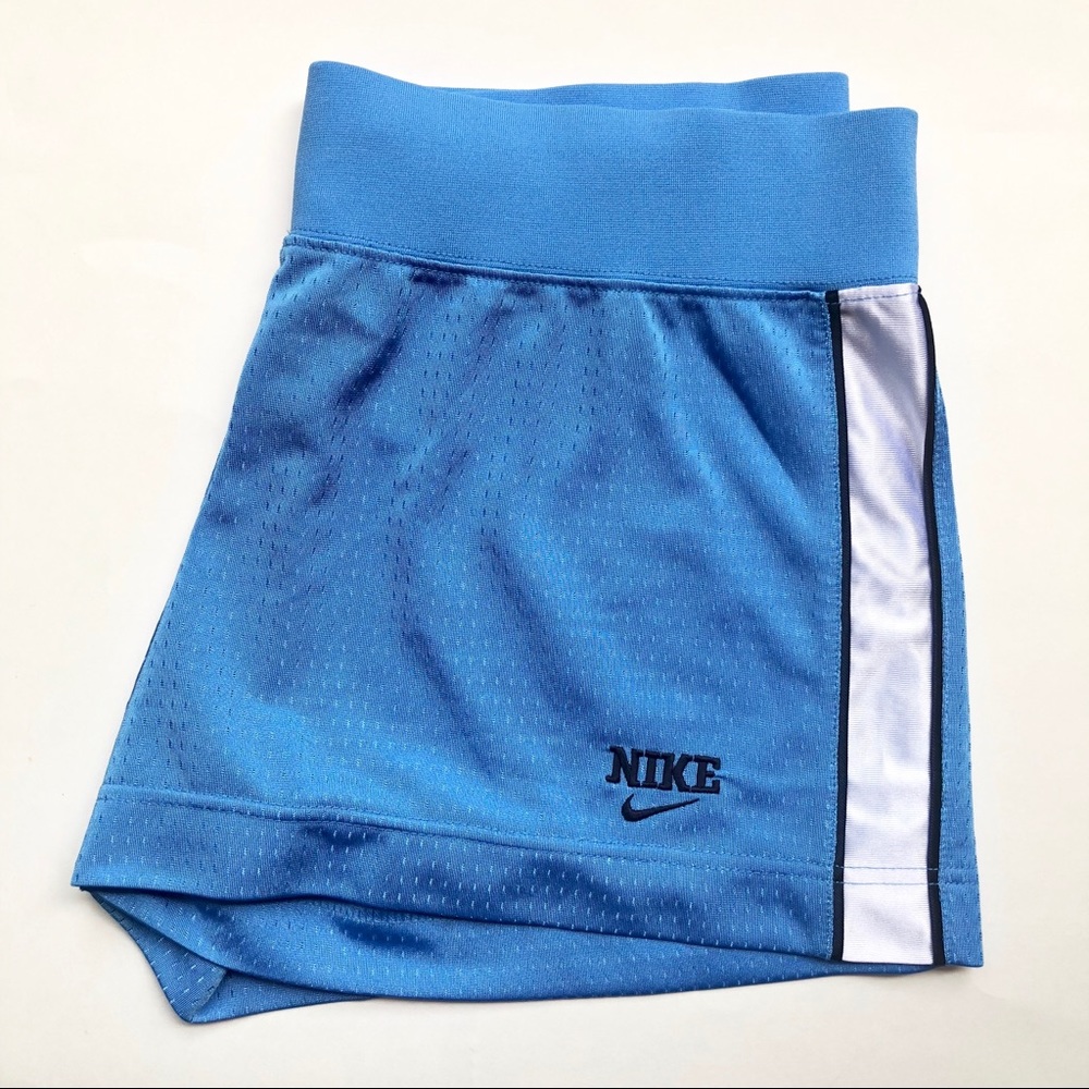 NIKE Athletic Shorts sz L